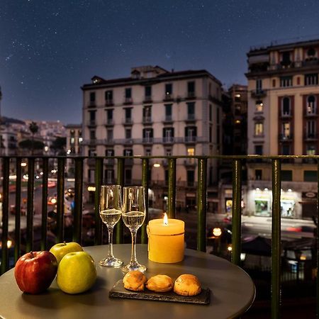 Bed and Breakfast Le Stanze Del Barone Neapel Exterior foto