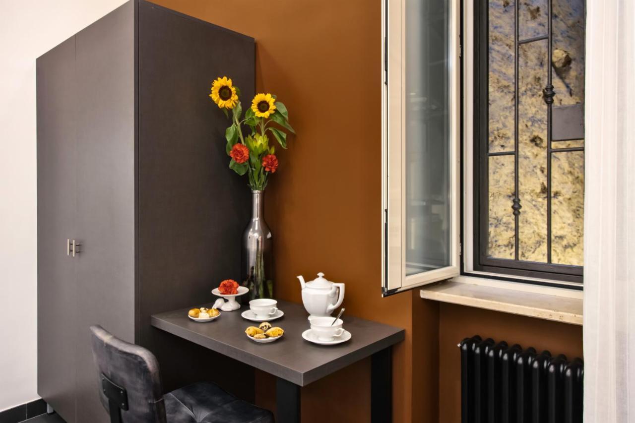 Bed and Breakfast Le Stanze Del Barone Neapel Exterior foto